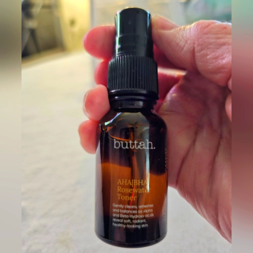 Buttah AHA/BHA Rosewater Toner